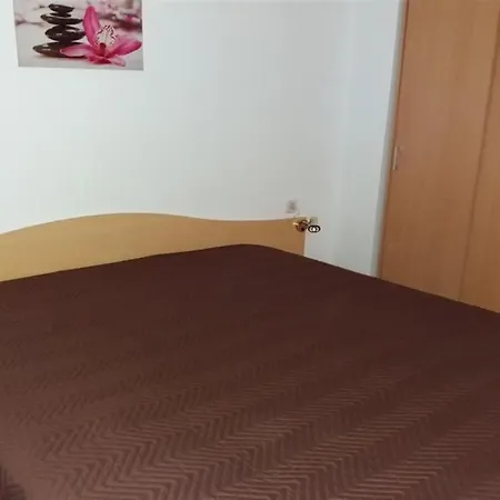 Gasthuis Guest House Tashkov